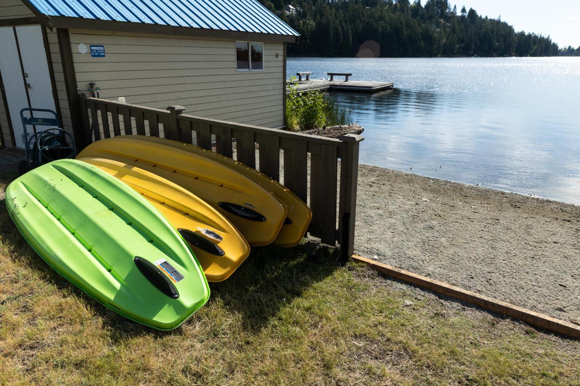 Inn On Long Lake Nanaimo Zewnętrze zdjęcie